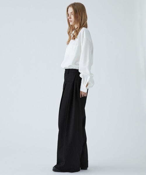 VELNUS（ベルナス）の「【VELNUS】Side tuck design front pocket wide slacks/サイドタックデザイン フロントポケットワイドスラックス（スラックス・メンズ・ブラック/ホワイト/ブラック系・L/M/S）」の9枚目の写真