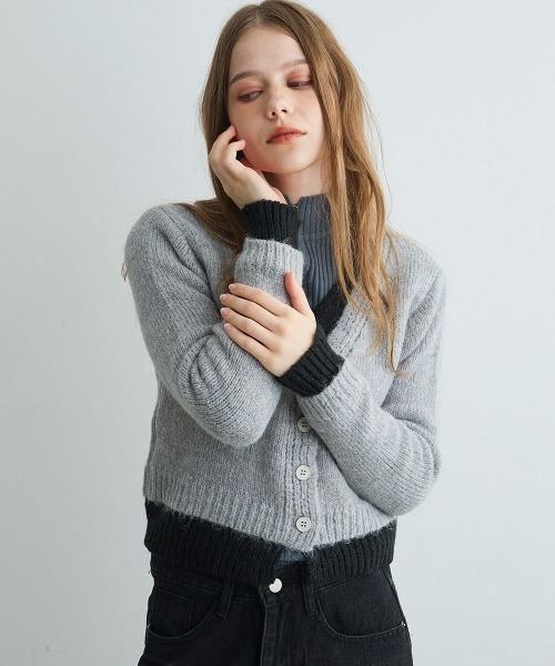 Mirette(ミレット)の「バイカラーニットショートカーディガン / Bi-Color Knit Short Cardigan(カーディガン/ボレロ・レディース・オリーブ/チャコールグレー/グレー・FREE)」の18枚目の写真