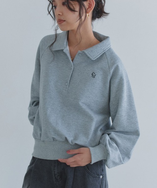ECLAM(クラム)の「ラメ入り刺繍ポロスウェット(スウェット・レディース・杢グレー・M/L)」の2枚目の写真
