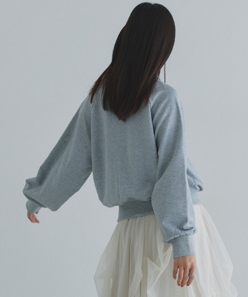ECLAM(クラム)の「ラメ入り刺繍ポロスウェット(スウェット・レディース・杢グレー・M/L)」の6枚目の写真