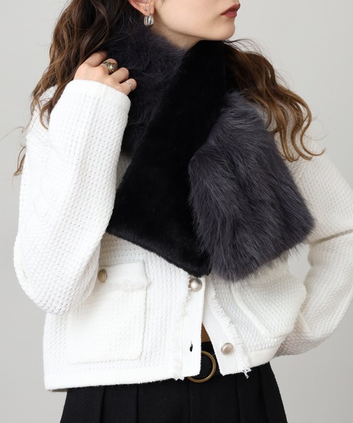 FUNALIVE（ファンアライブ）の「Craig ボリューム 異素材ファー ティペット/ふんわりファー フェイクファー エコファー（ネックウォーマー/スヌード・レディース・ダークベージュ/ブラック/アイボリー・F）」の5枚目の写真