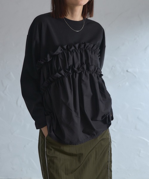each(イーチ)の「ギャザービスチェレイヤードライクプルオーバー(Tシャツ/カットソー・レディース・ホワイト/ブラック・FREE)」の2枚目の写真