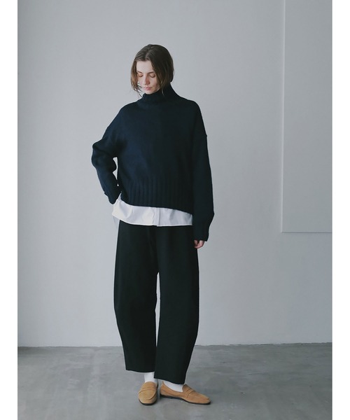 HER.(ハー)の「ハイネックニットプルオーバー(ニット/セーター・レディース・ネイビー/オフホワイト/ベージュ・フリー)」の10枚目の写真