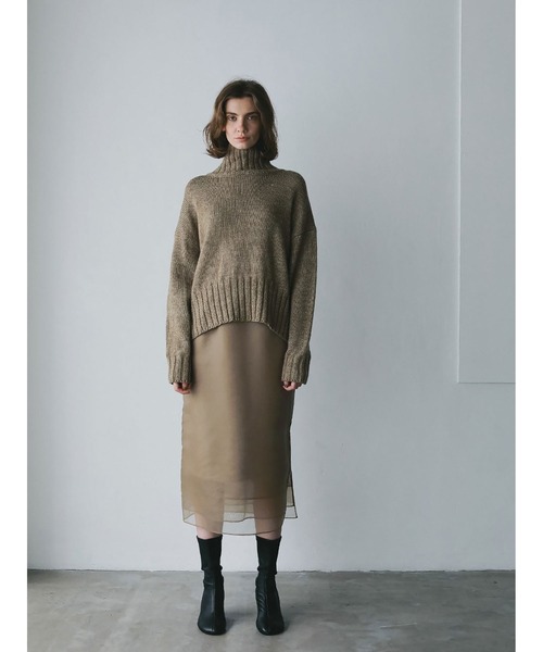 HER.(ハー)の「ハイネックニットプルオーバー(ニット/セーター・レディース・ネイビー/オフホワイト/ベージュ・フリー)」の15枚目の写真