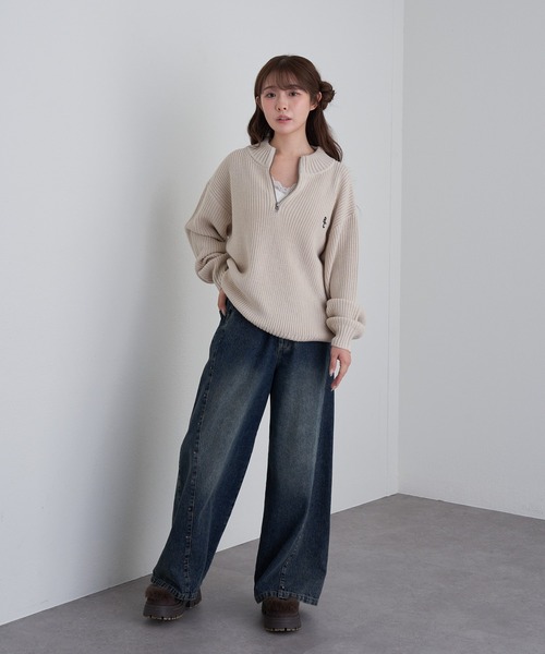 RAY CASSIN（レイカズン）の「スタンド胸刺繍ニット（ニット/セーター・レディース・グレー/ネイビー/ライトベージュ/ブルー・FREE）」の8枚目の写真