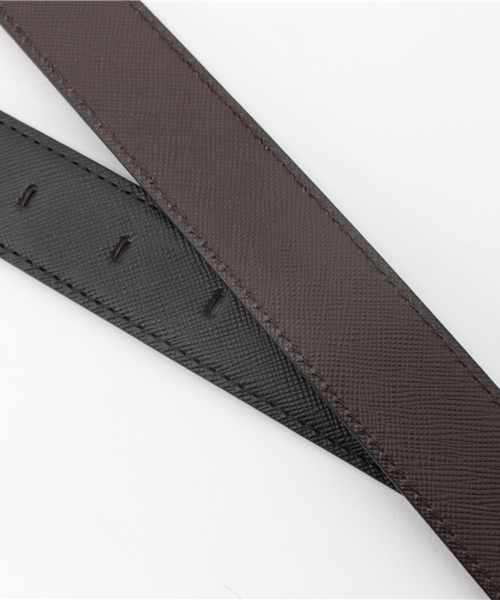 Calvin Klein（カルバン・クライン）の「プリズムレザー リバーシブル ベルト（ベルト・メンズ・ブラック系・F）」の4枚目の写真