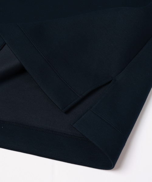 CULLNI（クルニ）の「CULLNI for DAKS LONDON Logo Embroidery Hoodie（パーカー・メンズ・ブラック/アッシュブラウン/ブラック×グレー/ネイビー・0/1/2）」の15枚目の写真