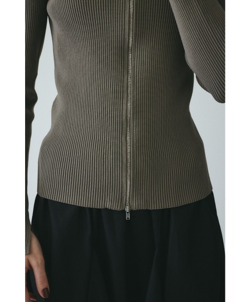 HeRIN.CYE(ヘリンドットサイ)の「Zip up knit tops ジップアップニットトップス(ニット/セーター・レディース・ライム/ブラック/ライトブラウン・FREE)」の4枚目の写真
