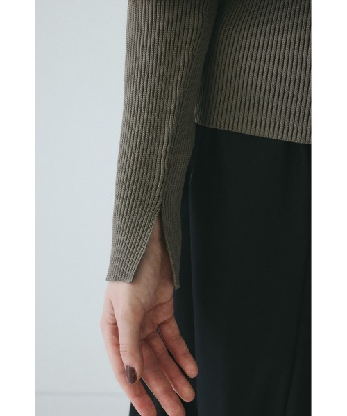 HeRIN.CYE(ヘリンドットサイ)の「Zip up knit tops ジップアップニットトップス(ニット/セーター・レディース・ライム/ブラック/ライトブラウン・FREE)」の6枚目の写真
