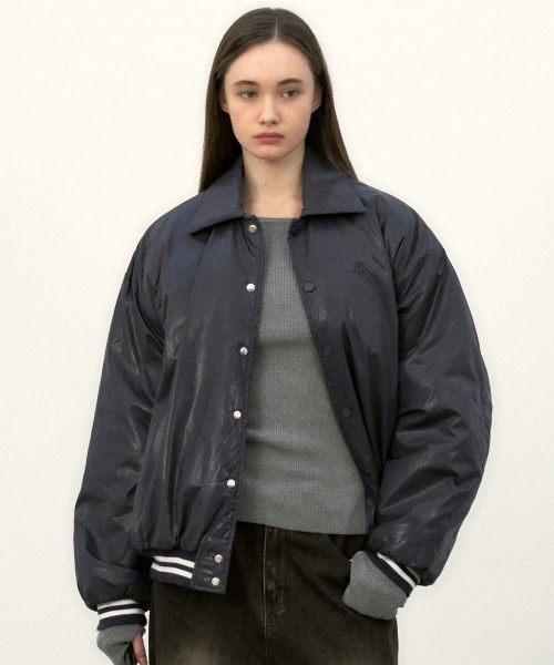 NICK&NICOLE(ニックアンドニコール)の「SHINE VARSITY PADDING JUMPER_NAVY(ダウンジャケット/コート・レディース・その他・FREE)」の2枚目の写真