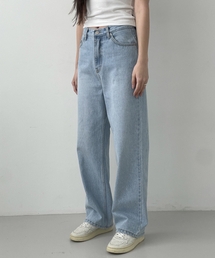 muahmuah（ムーアムーア）の「Wide denim pants [light blue]（デニムパンツ）」