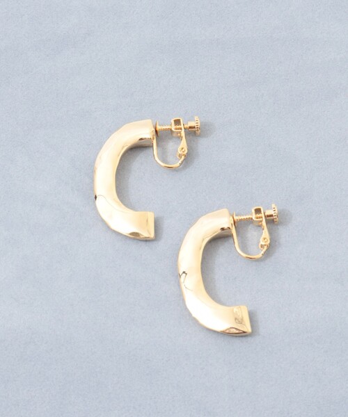 grace grace （グラスグラス）の「【grace grace/グラスグラス】ロックC型イヤリング（イヤリング・レディース・ゴールド・E）」の3枚目の写真