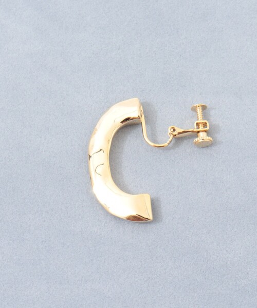 grace grace （グラスグラス）の「【grace grace/グラスグラス】ロックC型イヤリング（イヤリング・レディース・ゴールド・E）」の5枚目の写真