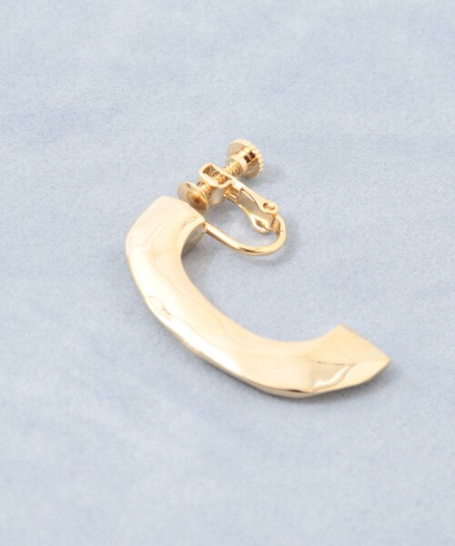 grace grace （グラスグラス）の「【grace grace/グラスグラス】ロックC型イヤリング（イヤリング・レディース・ゴールド・E）」の6枚目の写真
