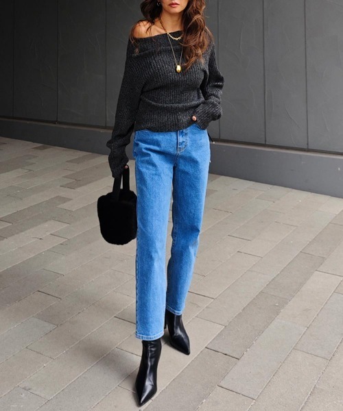 esutoreja（エストレジャ）の「オフショルダーリブニット（ニット/セーター・レディース・グレイッシュベージュ/チャコール/ブラウン・FREE）」の7枚目の写真