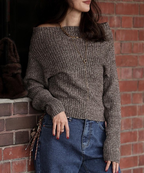 esutoreja（エストレジャ）の「オフショルダーリブニット（ニット/セーター・レディース・グレイッシュベージュ/チャコール/ブラウン・FREE）」の9枚目の写真