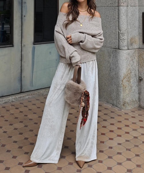 esutoreja（エストレジャ）の「オフショルダーリブニット（ニット/セーター・レディース・グレイッシュベージュ/チャコール/ブラウン・FREE）」の13枚目の写真