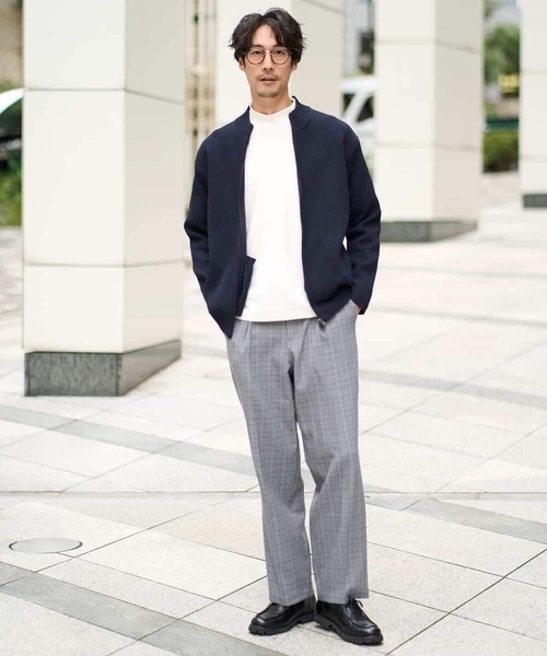 a.v.v(アーヴェヴェ)の「【洗濯機で洗える】ポリエステルリブニットジップアップカーディガン(カーディガン/ボレロ・メンズ・ネイビー/ブラック/グレー・46/48/50)」の5枚目の写真