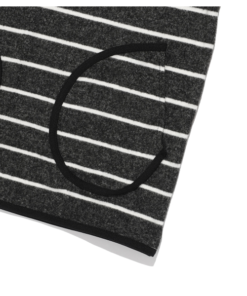 NICE GHOST CLUB（ナイスゴーストクラブ）の「STRIPE SLEEVELESS HOODIE_CHARCOAL(NG2FFFM401A)（パーカー・レディース・チャコール・SMALL/MEDIUM）」の4枚目の写真