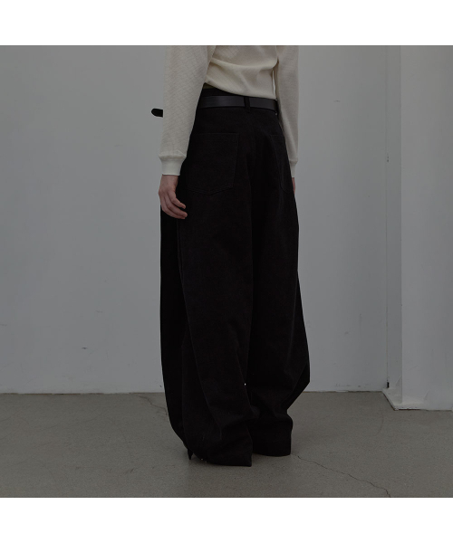 LCDC TM(エルシーディーシーティーエム)の「CURVED SNAP PANTS (BLACK)(その他パンツ・レディース・その他・SMALL/MEDIUM)」の7枚目の写真