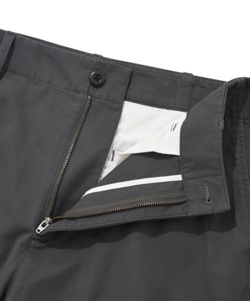 COVERNAT(カバーナット)の「ワイドチノパンツチャコール(その他パンツ・レディース・その他・LARGE/X-LARGE/XX-LARGE)」の5枚目の写真