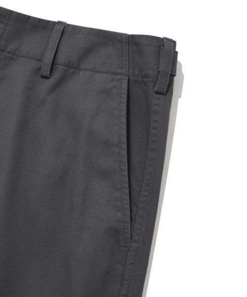 COVERNAT(カバーナット)の「ワイドチノパンツチャコール(その他パンツ・レディース・その他・LARGE/X-LARGE/XX-LARGE)」の6枚目の写真