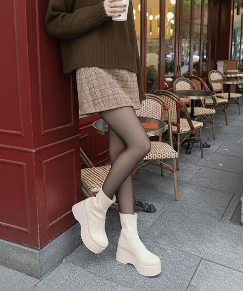 ESPERANZA（エスペランサ）の「スタイルぐんっとアップ！厚底ニットショートブーツ（ブーツ・レディース・ブラック系/ブラウン系1/ベージュ系・LL/S/M/L）」の13枚目の写真