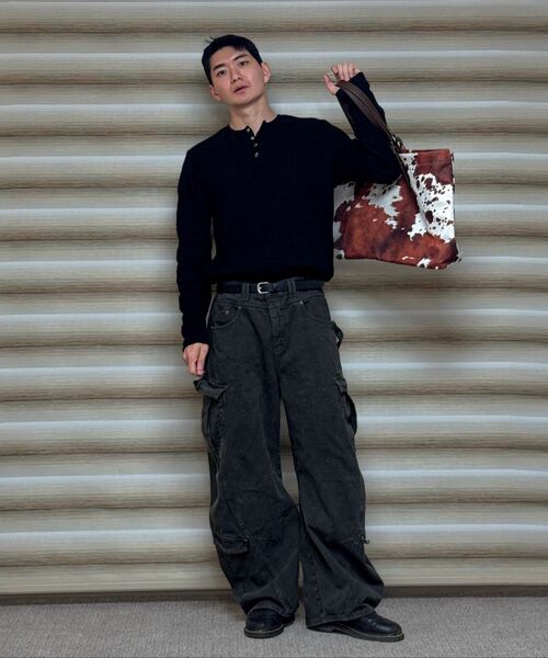 LEARVE(ルアブ)の「タイタン スナップ ヘンリーネック Tシャツ ブラック(Tシャツ/カットソー・メンズ・その他・MEDIUM/LARGE/X-LARGE)」の8枚目の写真