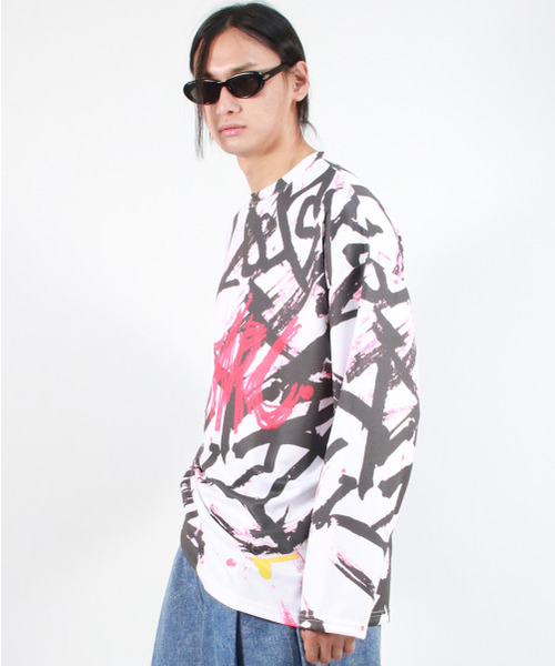 DEMARC(ドゥマーク)の「M STREET GRAFFITI LOGO TEXT OVERSIZED T-SHIRT - Black(Tシャツ/カットソー・メンズ・その他・MEDIUM/LARGE)」の6枚目の写真