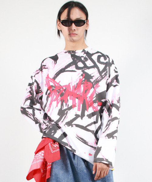 DEMARC(ドゥマーク)の「M STREET GRAFFITI LOGO TEXT OVERSIZED T-SHIRT - Black(Tシャツ/カットソー・メンズ・その他・MEDIUM/LARGE)」の8枚目の写真