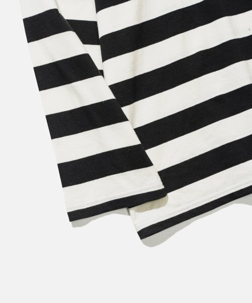 VASTIC(バスティック)の「オーバーサイズストライプロングスリーブ_ブラック / ホワイト(Tシャツ/カットソー・メンズ・その他・MEDIUM/LARGE)」の5枚目の写真