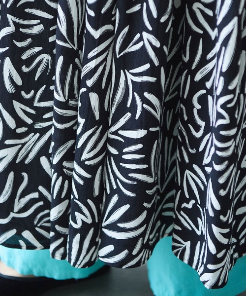 yuni(ユニ )の「Rayon/Cupra/cotton print drawstrings ワンピース(ワンピース・レディース・ブラック系その他3/ブラック系その他/ブラック系その他2・FREE)」の16枚目の写真