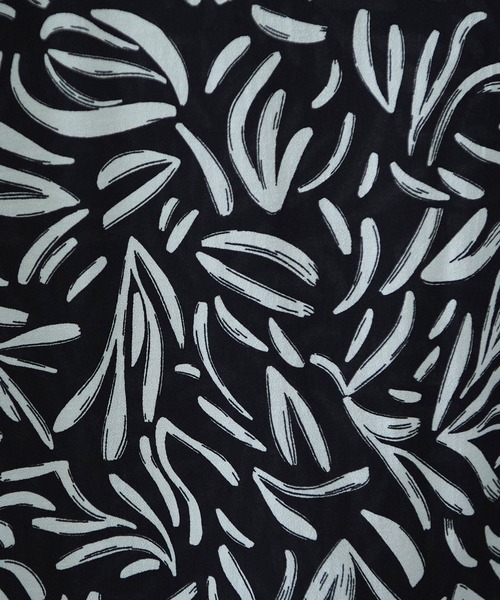 yuni(ユニ )の「Rayon/Cupra/cotton print drawstrings ワンピース(ワンピース・レディース・ブラック系その他3/ブラック系その他/ブラック系その他2・FREE)」の18枚目の写真