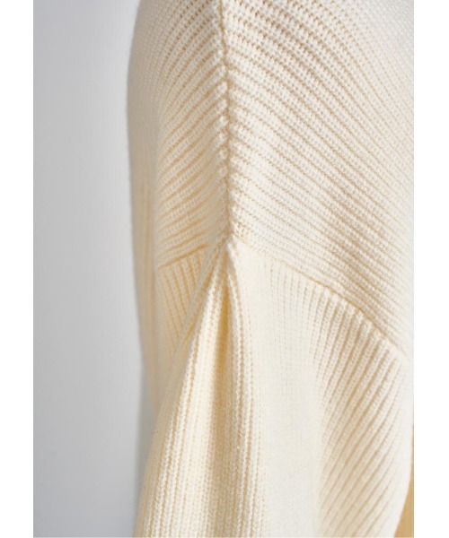 LUDICRUM（ルーディクルム）の「Off shoulder knit onepiece（ワンピース・レディース・ネイビー/アイボリー/ライラック・FREE）」の21枚目の写真