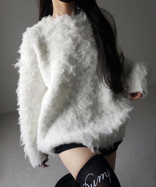 me+em select(ミームセレクト)の「【 2color 】オーバーサイズルーズシャギーニットプルオーバー/ oversize loose shaggy knit pullover(ニット/セーター・レディース・ホワイト/ブラック・FREE)」の7枚目の写真