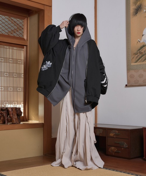 狐独（コドク）の「狐刺繍ビックジップフーディー（パーカー・メンズ・ブラウン系/ブラック/ダークグレー/ブラック系・MEDIUM/LARGE）」の16枚目の写真