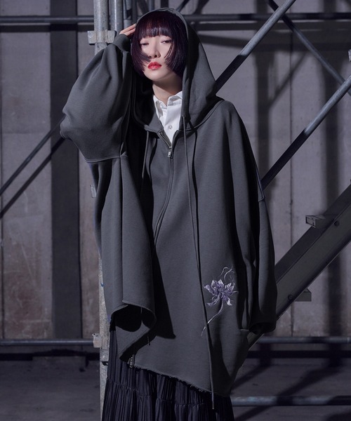 狐独（コドク）の「狐刺繍ビックジップフーディー（パーカー・メンズ・ブラウン系/ブラック/ダークグレー/ブラック系・MEDIUM/LARGE）」の7枚目の写真