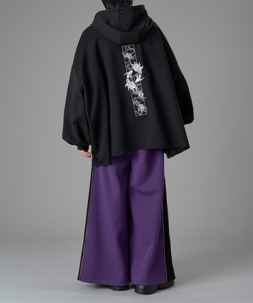 狐刺繍ビックジップフーディー（パーカー）｜狐独（コドク）の