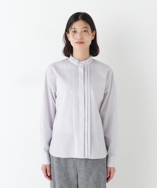 human woman（ヒューマンウーマン）の「◆先染めストライプスタンドフリルブラウス（シャツ/ブラウス・レディース・チャコールグレー/ブルー系その他3・MEDIUM）」の9枚目の写真