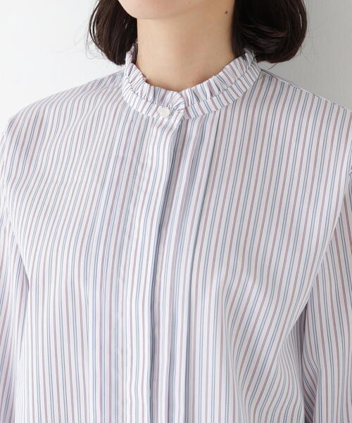 human woman（ヒューマンウーマン）の「◆先染めストライプスタンドフリルブラウス（シャツ/ブラウス・レディース・チャコールグレー/ブルー系その他3・MEDIUM）」の12枚目の写真