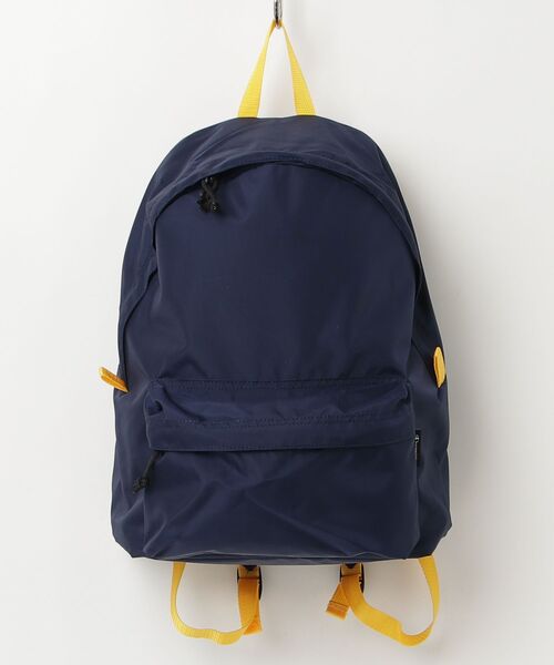 Champion(チャンピオン)の「【Champion/チャンピオン】直営限定コレクション メンズ デイパック(バックパック/リュック・メンズ・グレー系1/ブラック/ネイビー・FREE)」の3枚目の写真