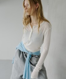 HANNE（アン）の「シアーヘンリーネックロンTEE（Tシャツ/カットソー）」