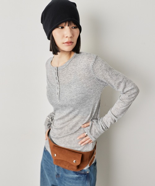 HANNE(アン)の「シアーヘンリーネックロンTEE(Tシャツ/カットソー・レディース・ブルー/グレー/ホワイト/ブラック・FREE)」の18枚目の写真
