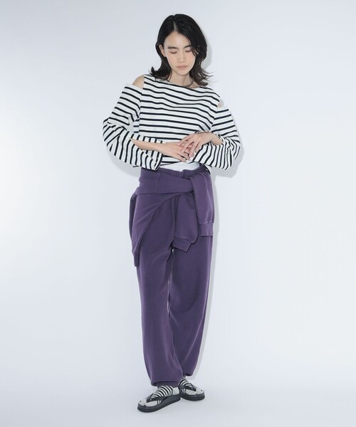 maturely(マチュアリー)の「maturely / ボーダー オープン ショルダー ロングスリーブ カットソー(Tシャツ/カットソー・レディース・ネイビー/ロイヤルブルー・ONE SIZE)」の6枚目の写真