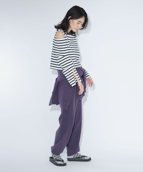 maturely(マチュアリー)の「maturely / ボーダー オープン ショルダー ロングスリーブ カットソー(Tシャツ/カットソー・レディース・ネイビー/ロイヤルブルー・ONE SIZE)」の7枚目の写真