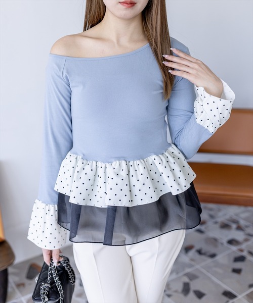 clear（クリア）の「ドットフリルワンショルダーカットソー[大人 フェミニン ガーリー]（Tシャツ/カットソー・レディース・グレー/サックスブルー/ブラック・F）」の9枚目の写真