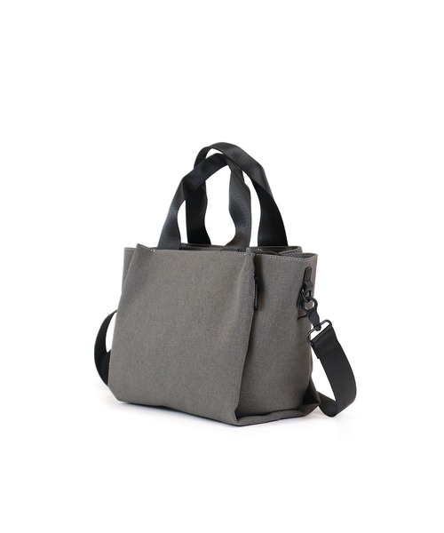Un coeur（アンクール）の「【Un coeur/アンクール】2WAY SQUARE TOTE / ツーウェイ スクエア トート　TORO2 / K905079（トートバッグ・メンズ・ネイビー/ブラック・FREE）」の4枚目の写真