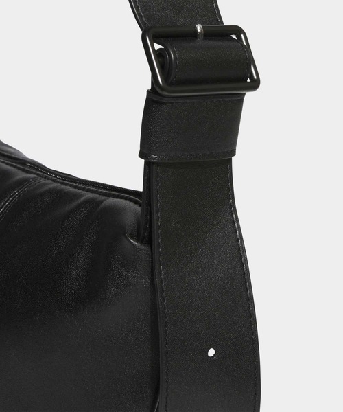 adidas（アディダス）の「スポーティー ホーボー バッグ / アディダスオリジナルス adidas Originals（ショルダーバッグ・メンズ・ブラウン/ブラウン系その他/ブラック・FREE）」の8枚目の写真