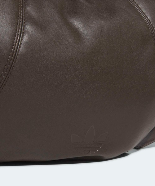 adidas（アディダス）の「スポーティー ホーボー バッグ / アディダスオリジナルス adidas Originals（ショルダーバッグ・メンズ・ブラウン/ブラウン系その他/ブラック・FREE）」の12枚目の写真