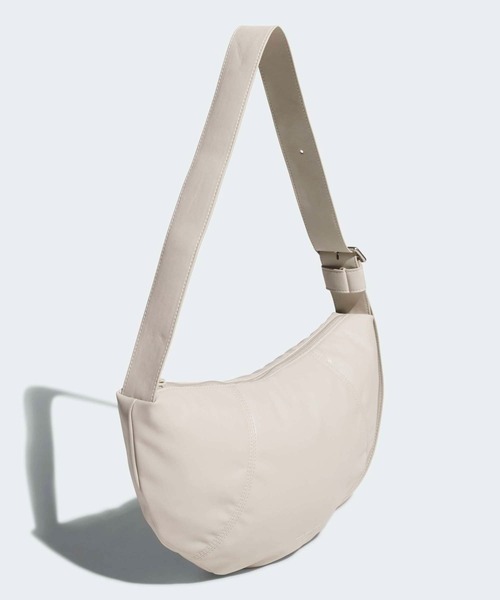 adidas（アディダス）の「スポーティー ホーボー バッグ / アディダスオリジナルス adidas Originals（ショルダーバッグ・メンズ・ブラウン/ブラウン系その他/ブラック・FREE）」の15枚目の写真